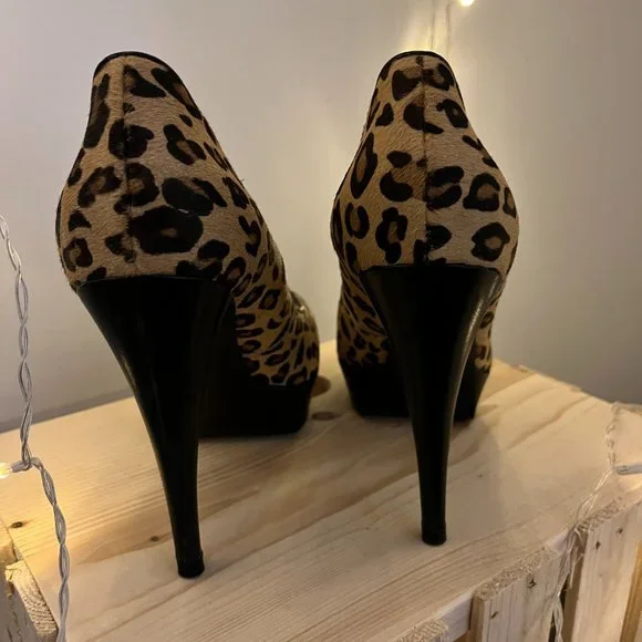 Pony hair leopard print platform heels - Picture 5 of 8